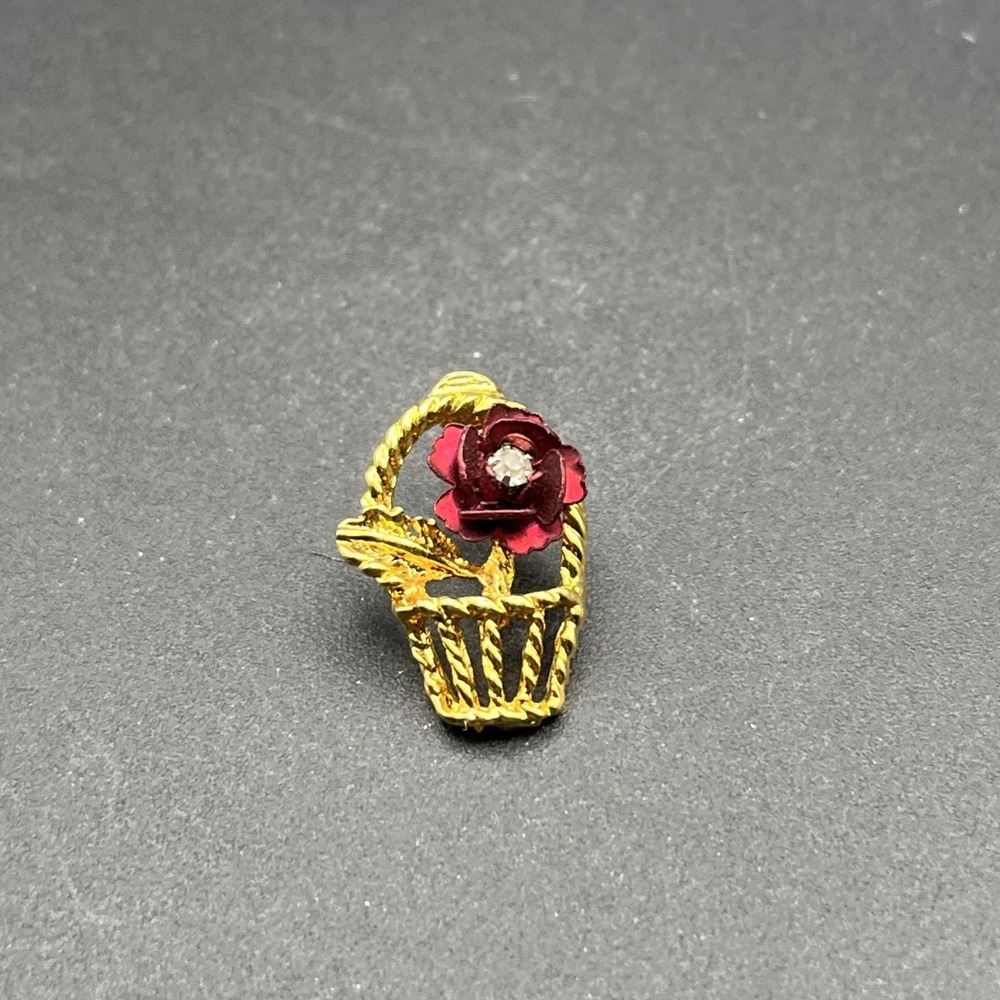 Rose Flower In A Basket Gold Tone Lapel Hat Pin